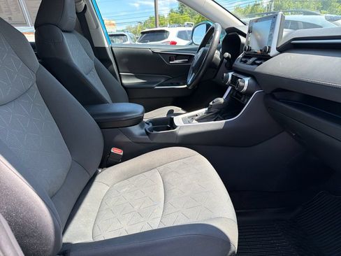 Used 2021 Toyota RAV4 XLE w/ Convenience Package AWD/4WD image 36