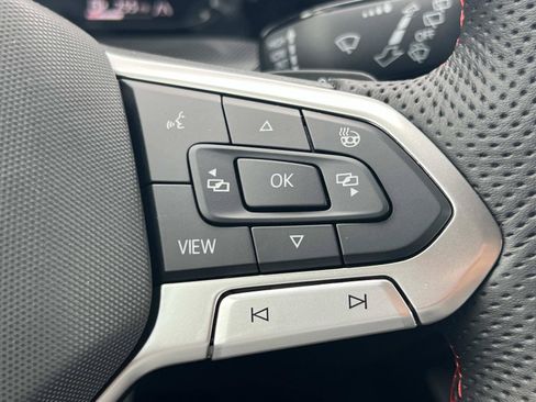 New 2026 Volkswagen GTI SE FWD image 10