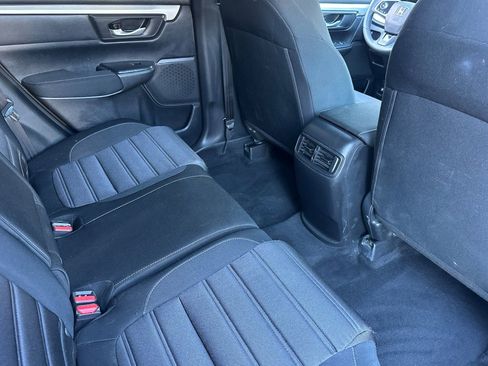 Used 2018 Honda CR-V LX image 29