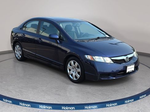 Used 2010 Honda Civic LX image 4