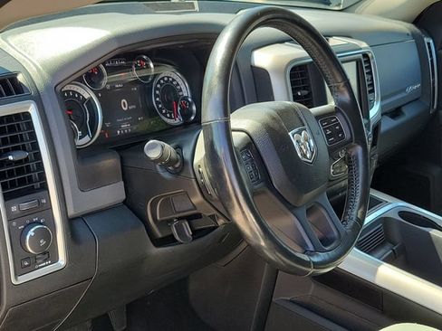 Used 2017 RAM 1500 Big Horn AWD/4WD image 9