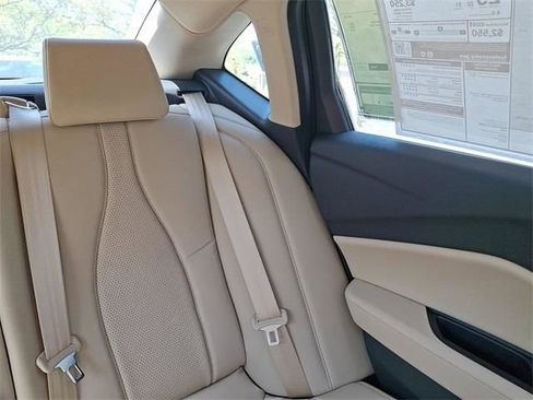 Certified 2025 Acura TLX w/ Technology Package image 22