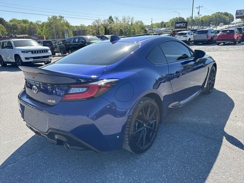 Used 2025 Toyota GR86 Premium image 5