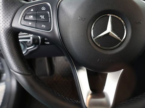 Used 2018 Mercedes-Benz C 300 4MATIC Sedan image 33