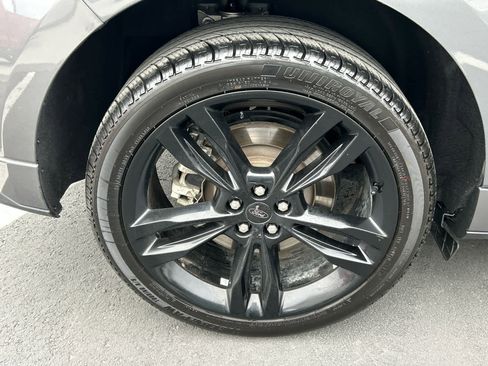 Certified 2022 Ford Edge ST w/ Equipment Group 401A image 16