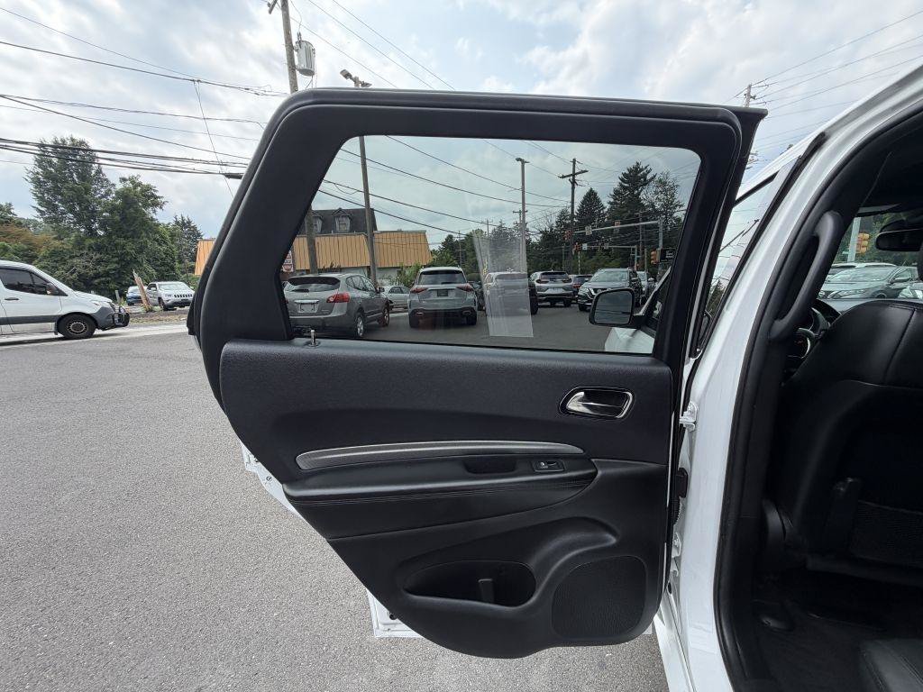Used 2019 Dodge Durango GT w/ Blacktop Package AWD/4WD image 15