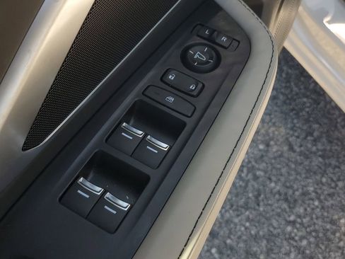 Certified 2025 Acura RDX SH-AWD image 19
