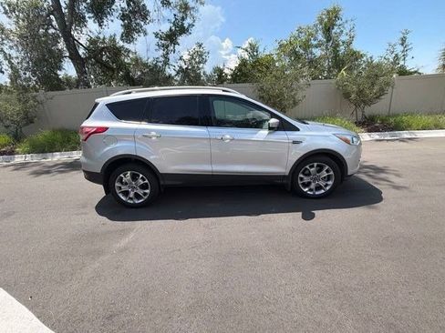 Used 2014 Ford Escape Titanium FWD image 9