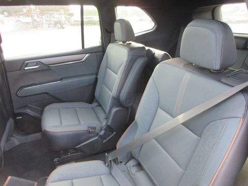 New 2026 GMC Acadia AT4 AWD/4WD image 14