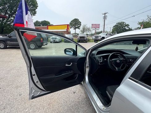 Used 2015 Honda Civic LX image 8