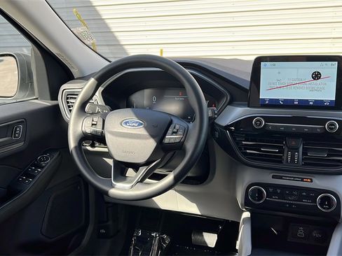 New 2025 Ford Escape Active image 15