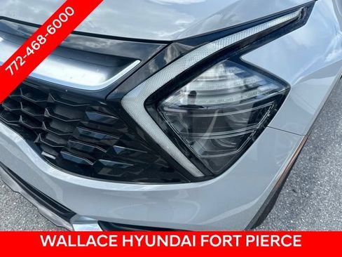 Used 2025 Kia Sportage SX FWD image 2