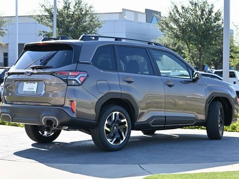 New 2025 Subaru Forester Limited image 3