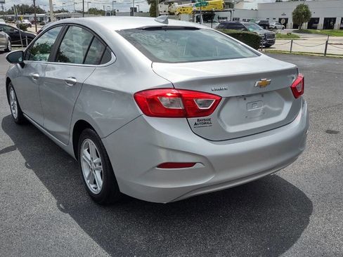 Used 2016 Chevrolet Cruze LT w/ Convenience Package image 5