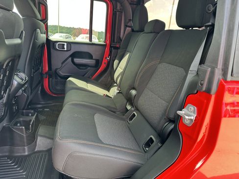 Used 2021 Jeep Gladiator Mojave image 33