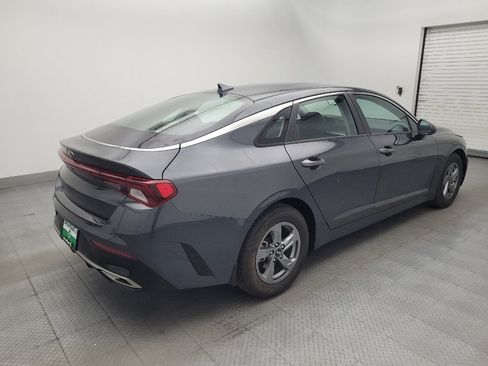 Used 2021 Kia K5 LXS FWD image 9