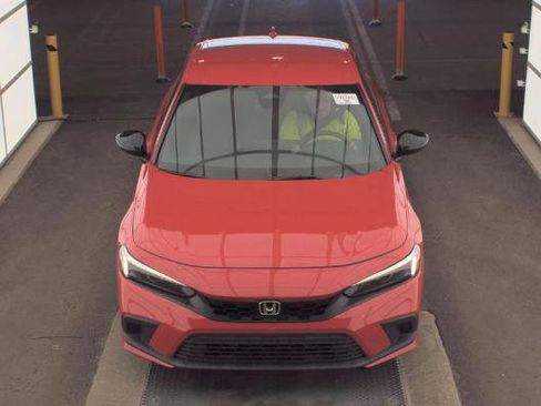 Used 2023 Honda Civic Sport image 2