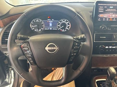 Used 2023 Nissan Armada SL w/ Captain's Chairs Package AWD/4WD image 32
