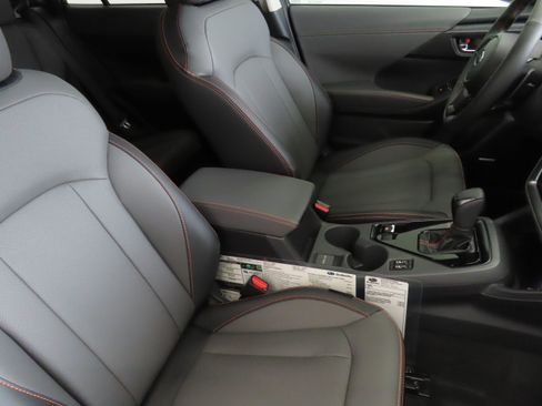 New 2026 Subaru Crosstrek 2.5i Limited w/ Crosstrek Mirror Package image 27