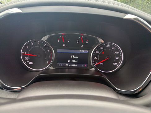 Used 2023 Chevrolet Blazer LT FWD image 12