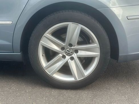 Used 2013 Volkswagen CC Lux image 16