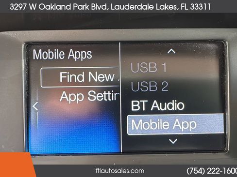 Used 2018 Ford Focus SE image 63