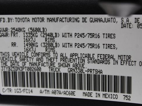Used 2023 Toyota Tacoma SR5 RWD image 38