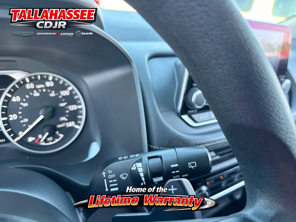 Used 2024 Nissan Rogue S AWD/4WD image 44