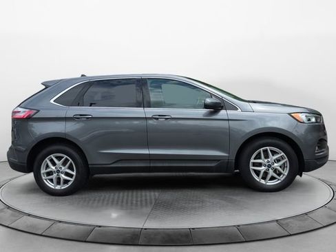 Used 2022 Ford Edge SEL AWD/4WD image 6