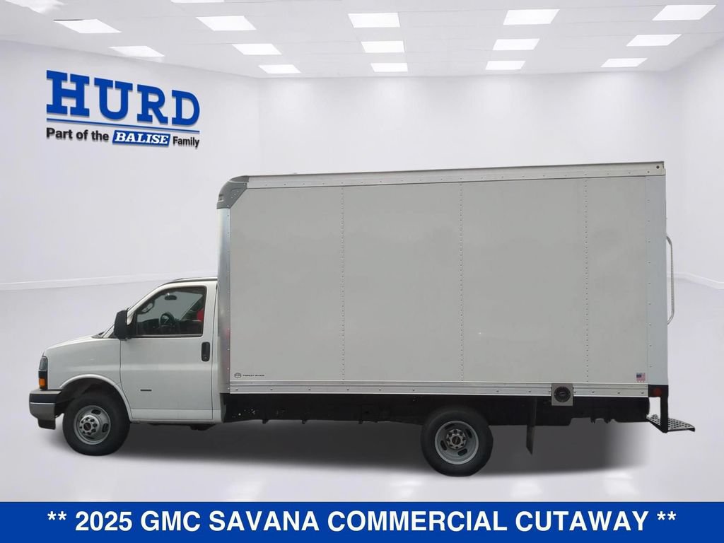 New 2025 GMC Savana 3500 w/ Power Convenience Package RWD image 8