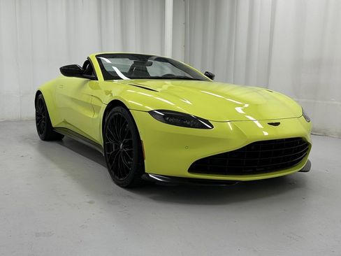 Used 2022 Aston Martin V8 Vantage image 80