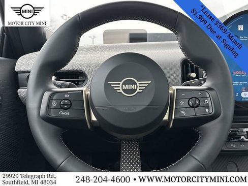 Certified 2025 MINI Cooper S image 23