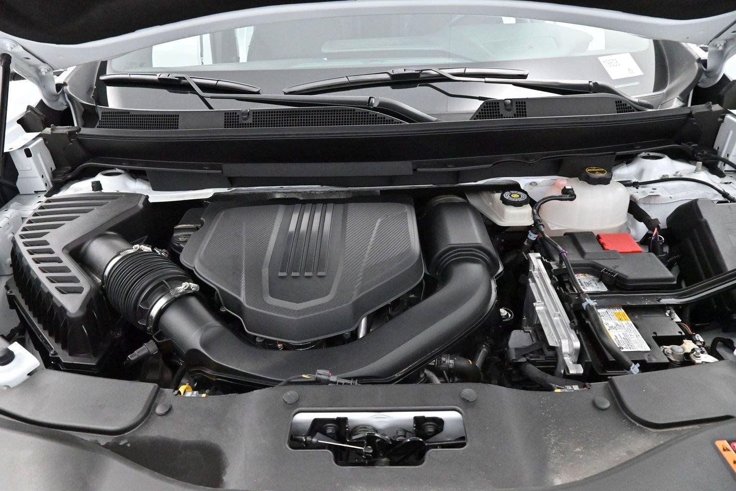 Used 2026 GMC Acadia Elevation w/ Elevation Premium Package FWD image 38