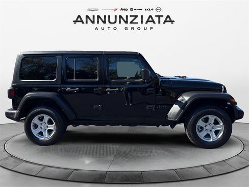 Used 2022 Jeep Wrangler Unlimited Sport image 6