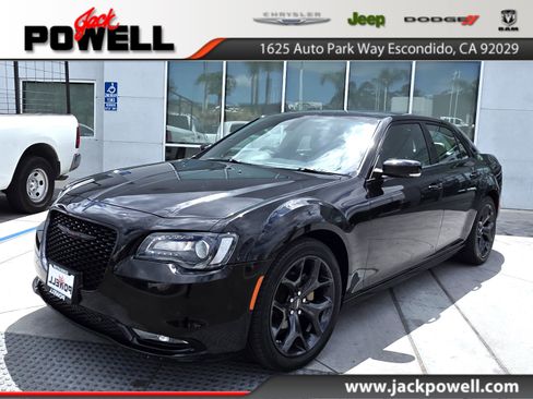 Certified 2022 Chrysler 300 S RWD image 1