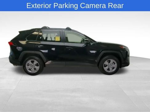 Used 2025 Toyota RAV4 LE image 7