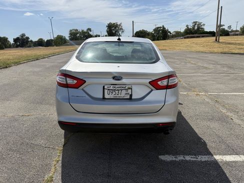 Used 2016 Ford Fusion S FWD image 8