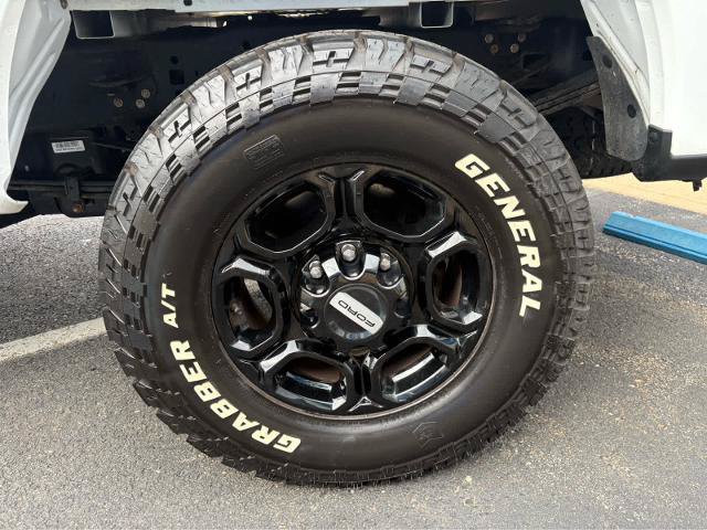 Used 2024 Ford F350 XLT w/ XLT Premium Package AWD/4WD image 14
