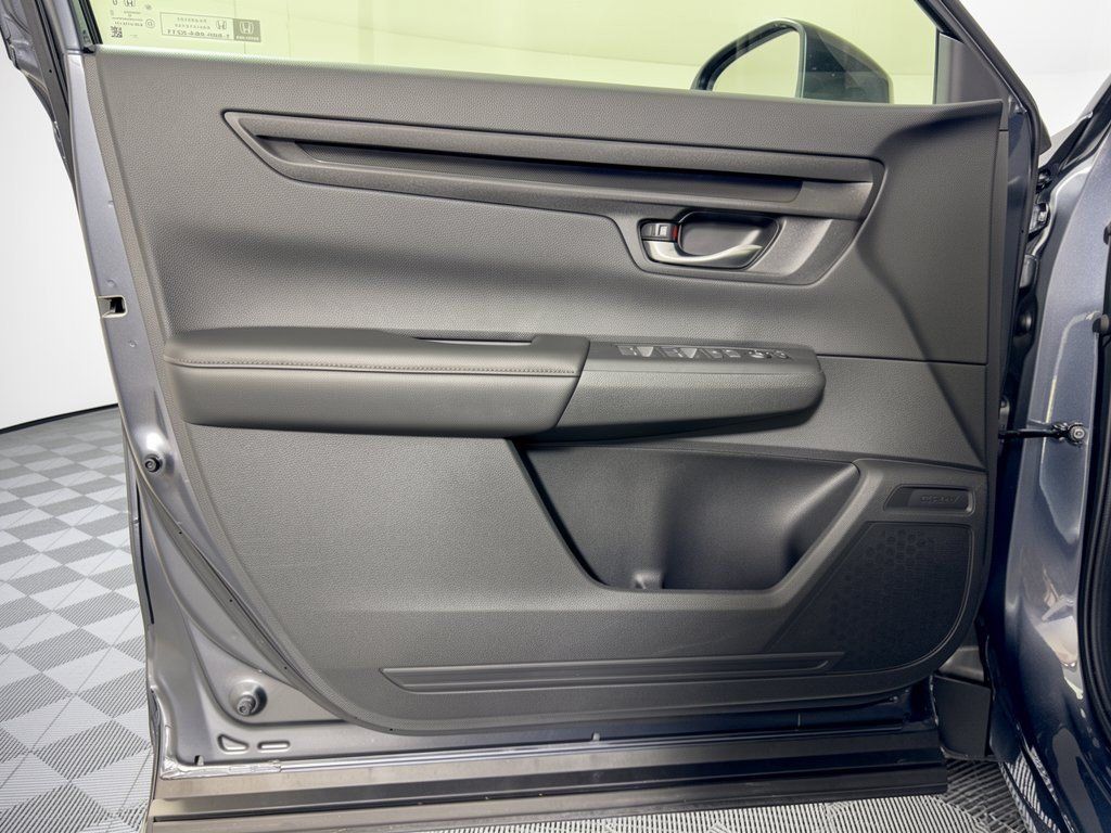 Used 2025 Honda CR-V EX image 14