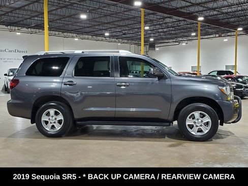 Used 2019 Toyota Sequoia SR5 image 5