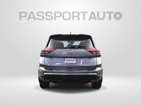 Used 2024 Nissan Rogue Platinum image 7
