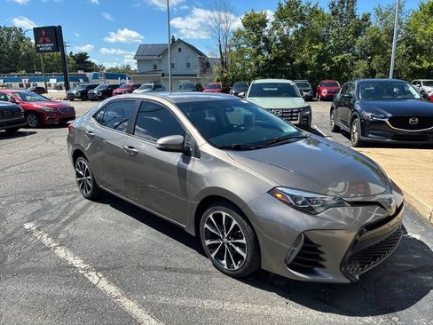 Used 2019 Toyota Corolla SE FWD image 8
