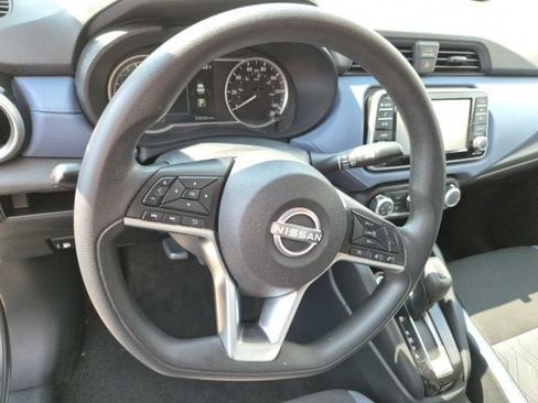 Used 2024 Nissan Versa SV FWD image 16