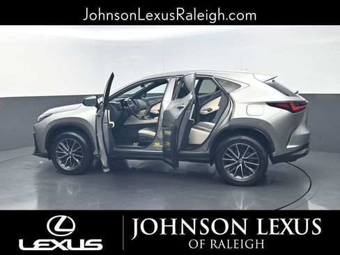 Used 2024 Lexus NX 250 FWD image 36