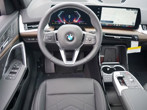 New 2026 BMW X1 xDrive28i w/ Technology Package image 15