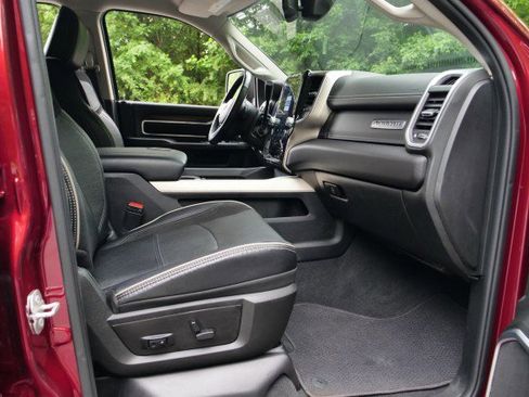 Used 2024 RAM 3500 Laramie image 36