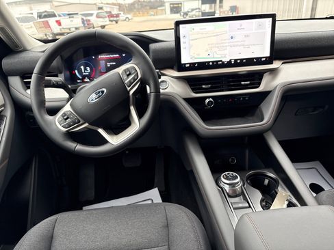 New 2026 Ford Explorer Active image 6