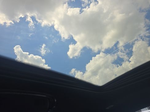 Used 2025 BMW 430i Coupe w/ Convenience Package image 26