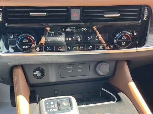 New 2026 Nissan Rogue Platinum w/ Platinum Premium Package image 30