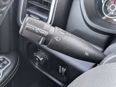 Used 2024 RAM 2500 Big Horn w/ Bed Utility Group image 21